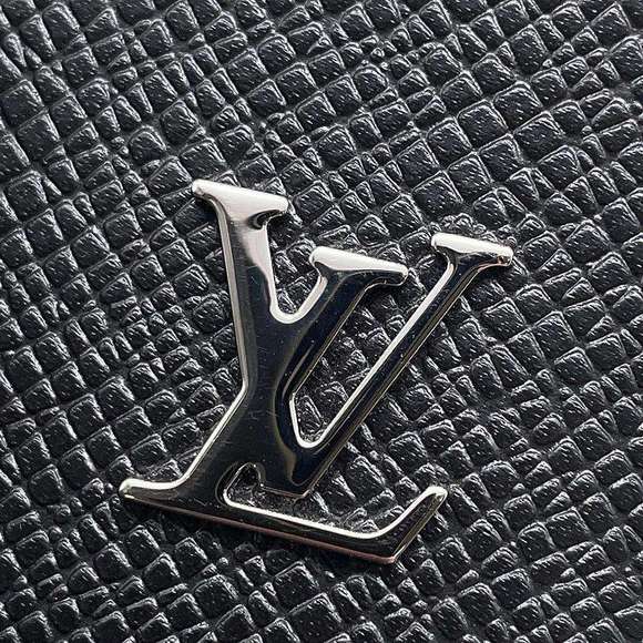 Louis Vuitton Wallet Taiga Brazza Long Portefeuille Black - Picture 8 of 8